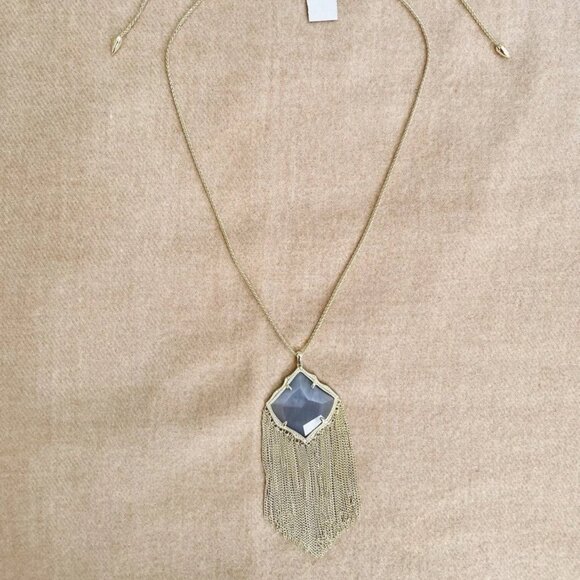 NWT Kendra Scott Kingston Adjustable Fringe Necklace - Light Gold Tone & Blue - Picture 2 of 8